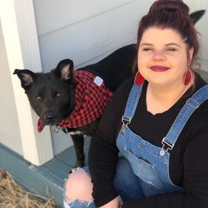 Meet your Posher, Halie